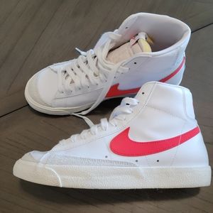Nike Blazer High Top